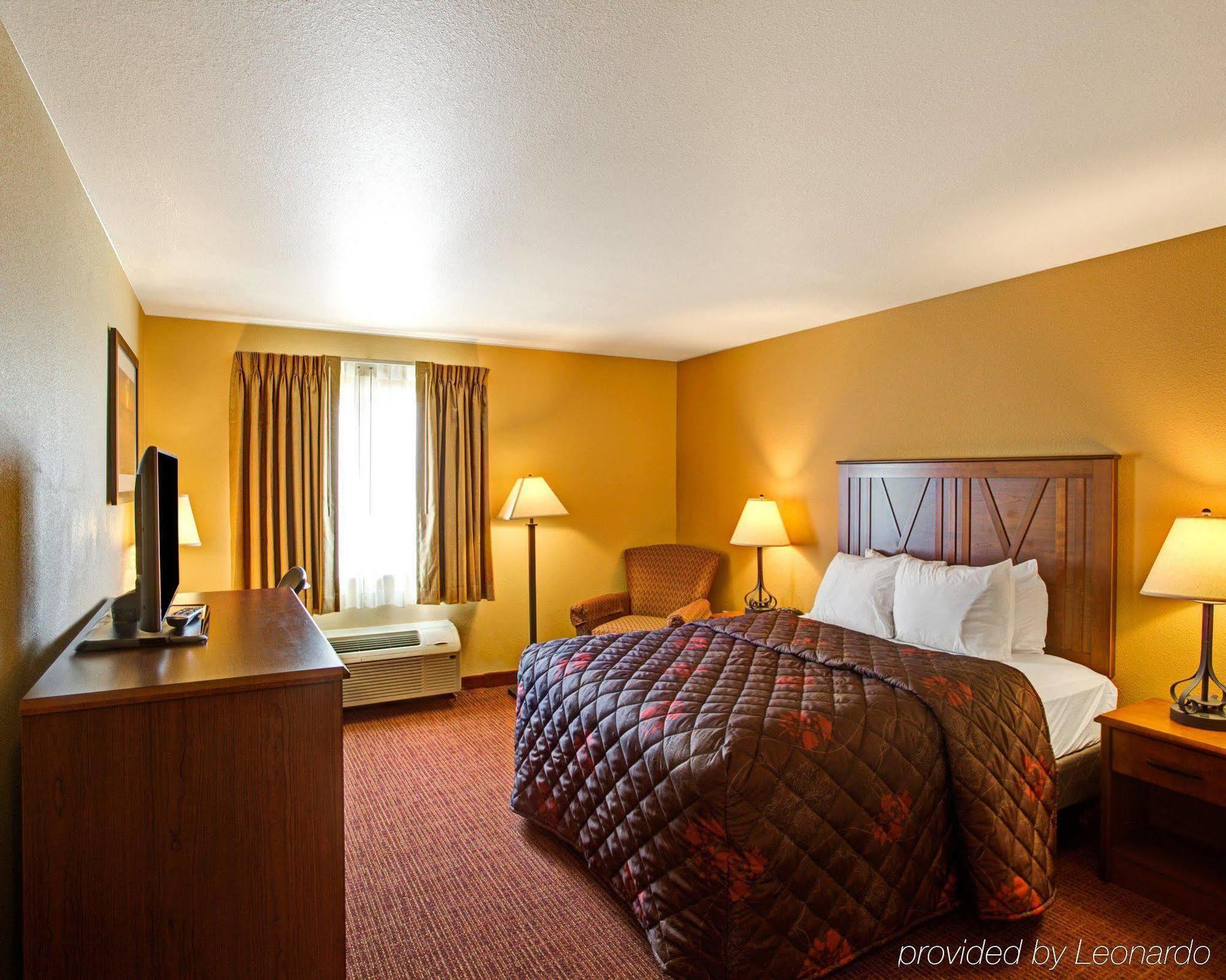 Rodeway Inn & Suites Phillipsburg Exteriör bild