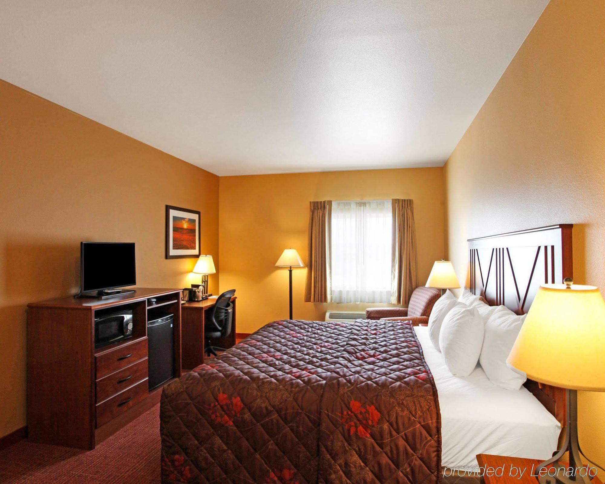 Rodeway Inn & Suites Phillipsburg Exteriör bild